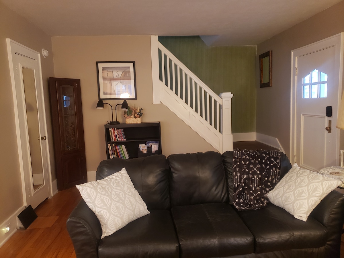 3BR/2BA Gem - Heart of Erie, PA