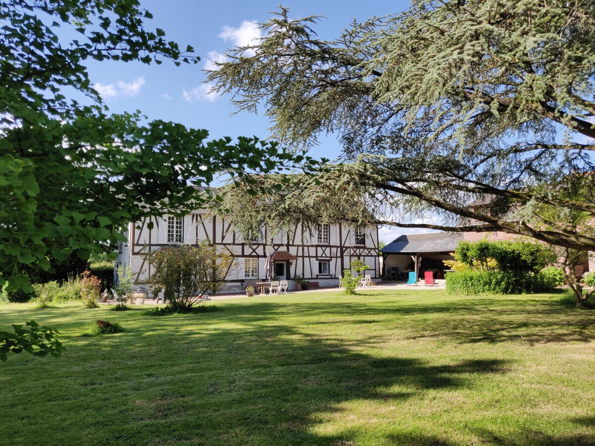 Maison des Chouettes, belle normande à colombages