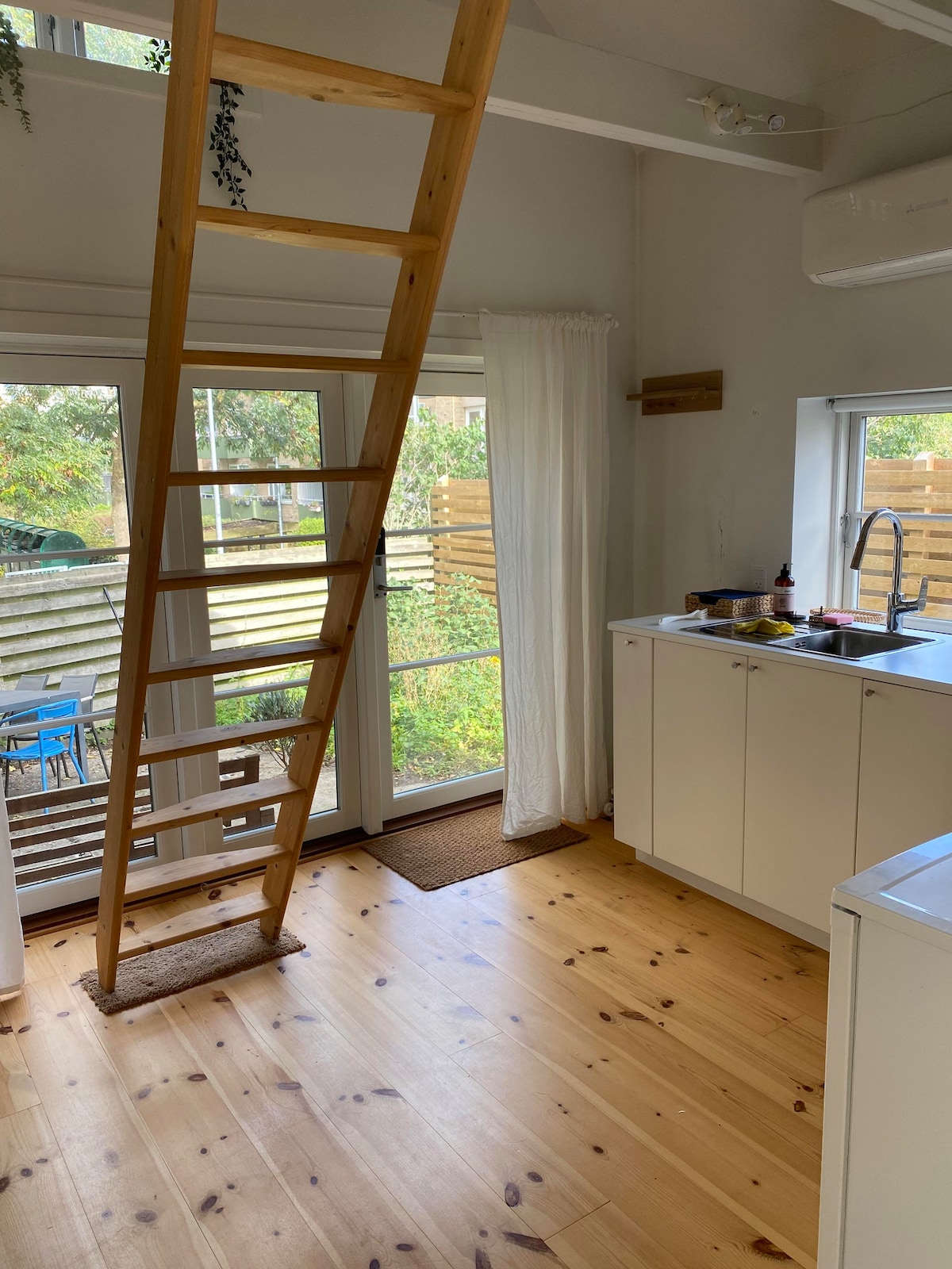 Cozy cabin in the Center of Lyngby 16 min from CPH