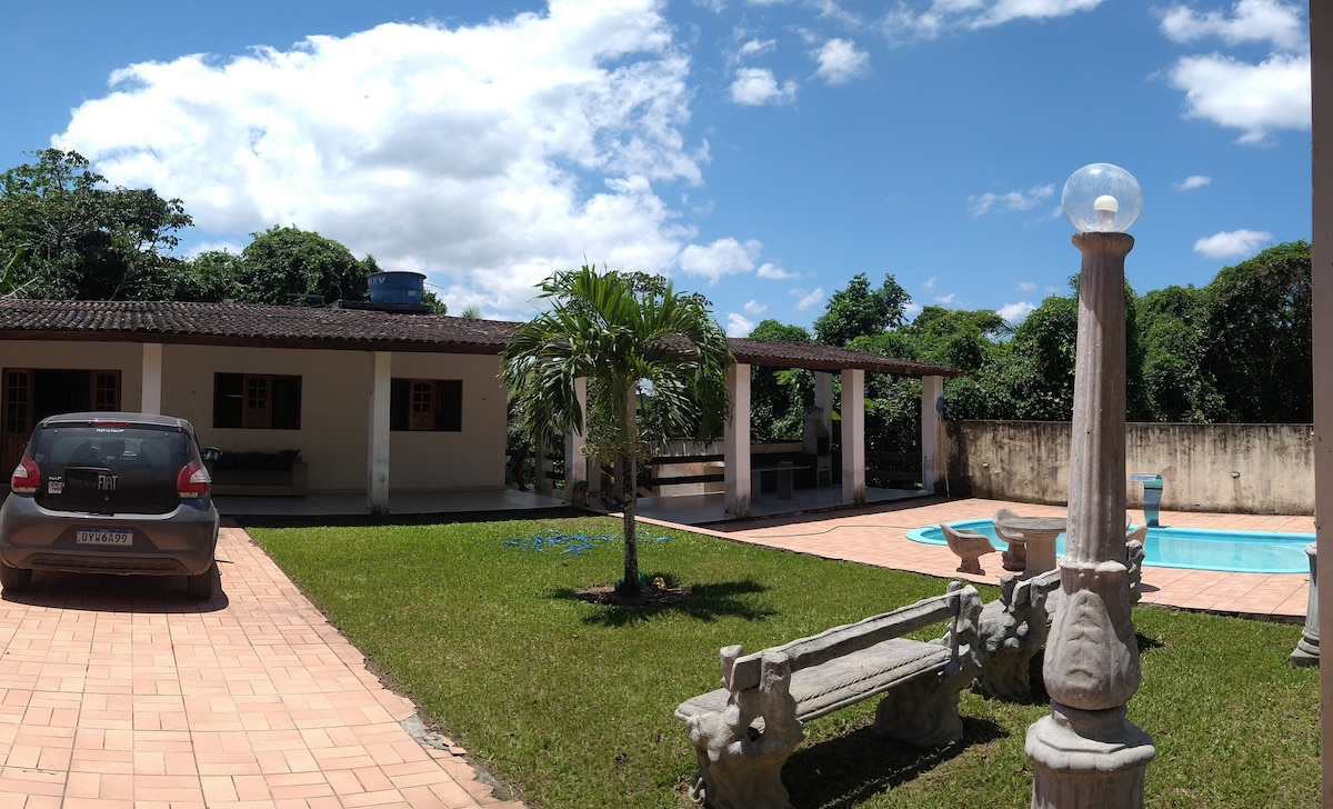 Casa paradisíaca com linda piscina em Aldeia