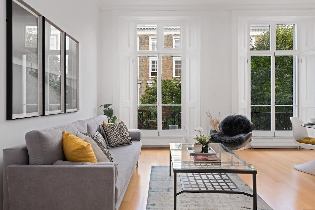 Stunning flat in Notting Hill with private balcony