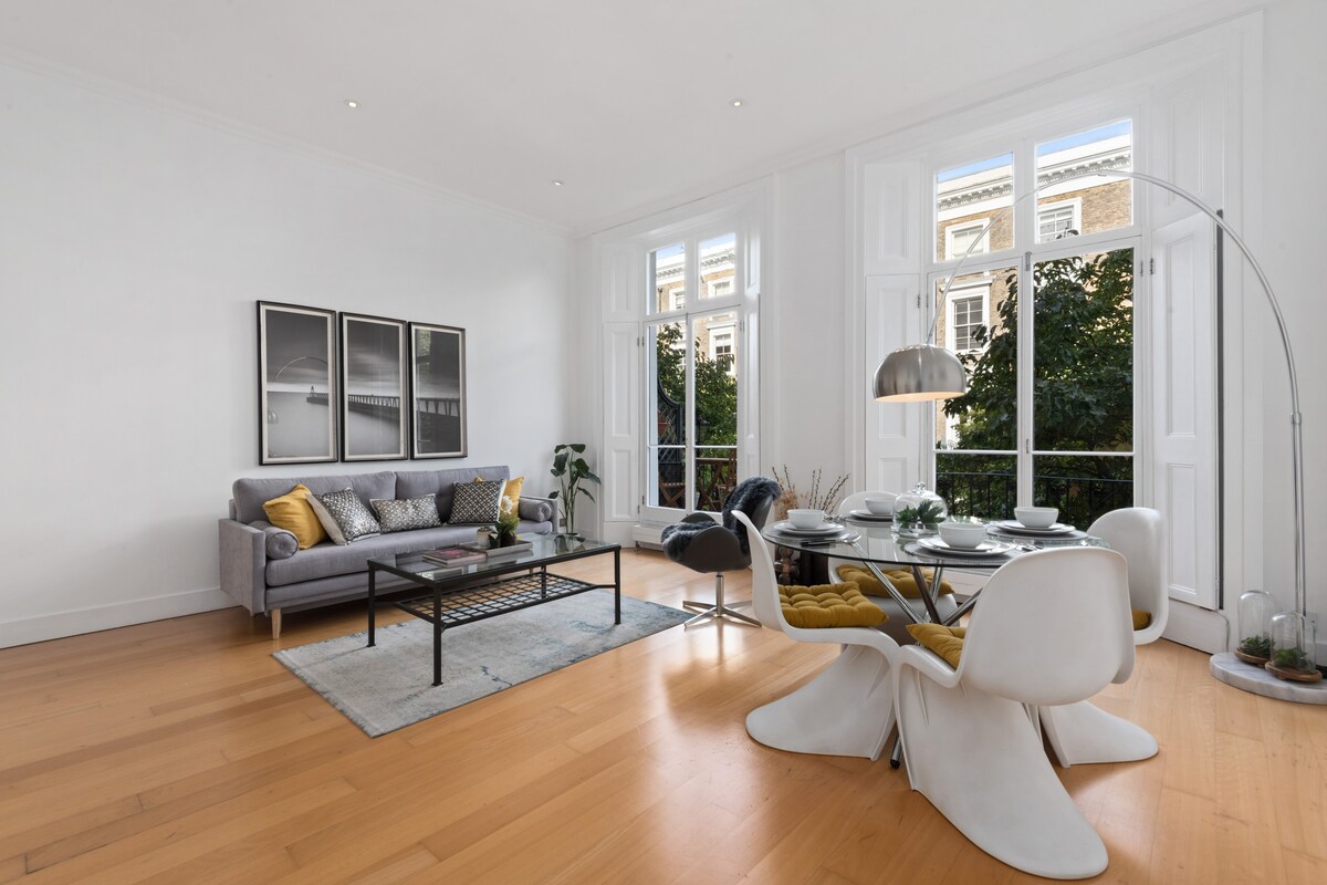 Stunning flat in Notting Hill with private balcony