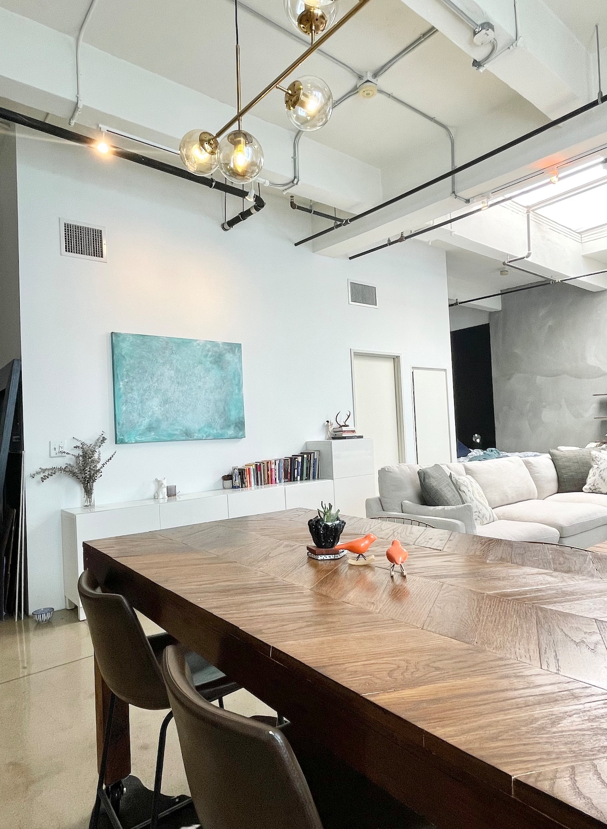 Downtown Fashion District Loft