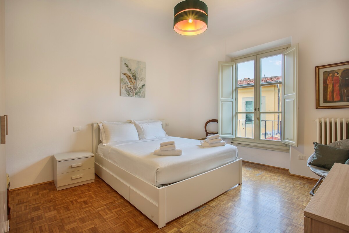 Palazzo Borghese 2 Bedroom