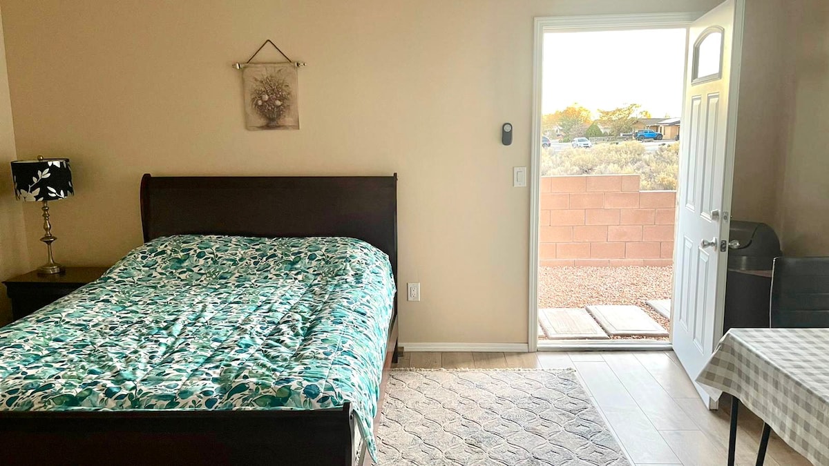 Private Room in Rio Rancho