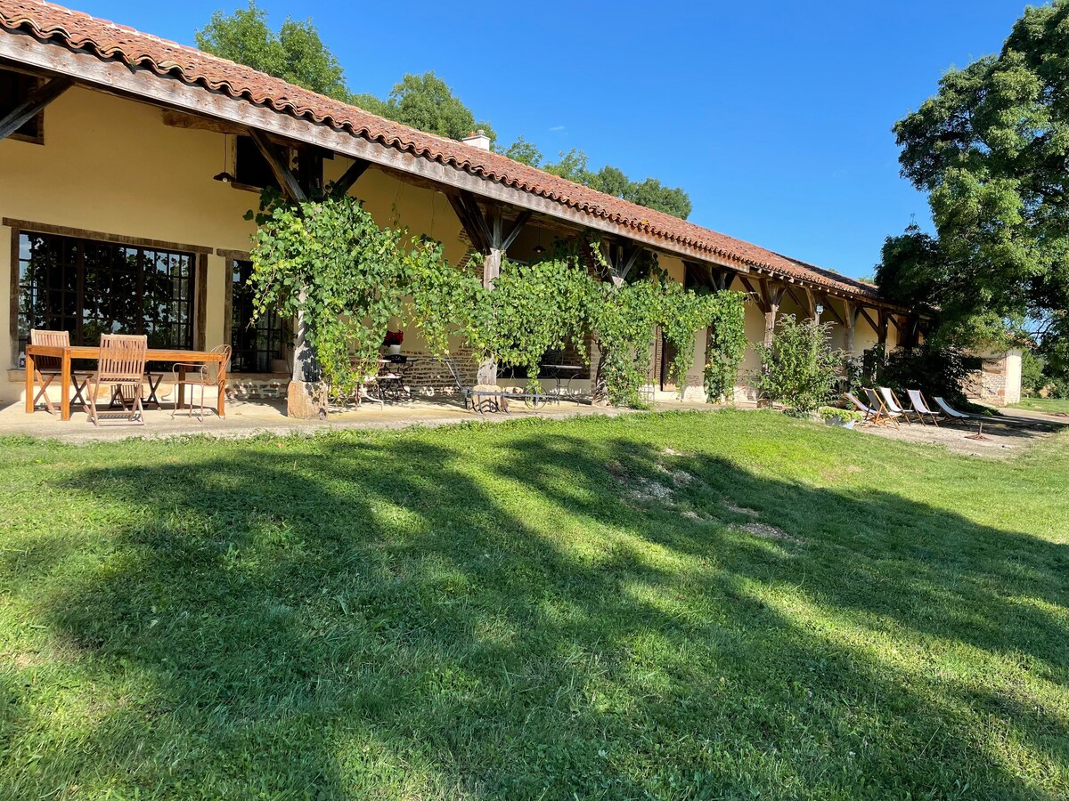 Chambre d'hôtes, table d'hôte et SPA en Bresse