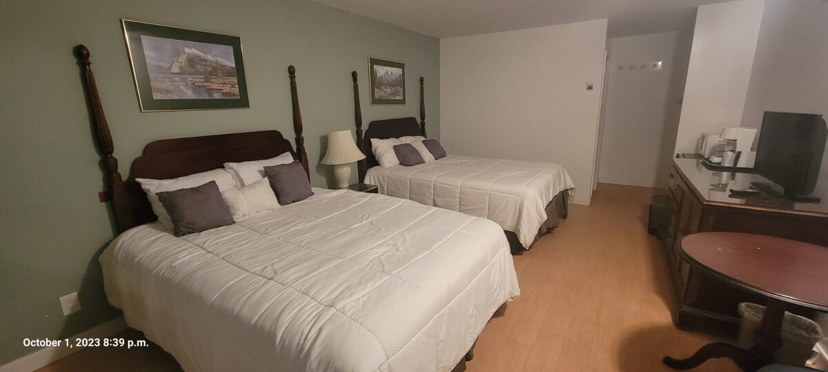 The Midtown Inn Double Rooms