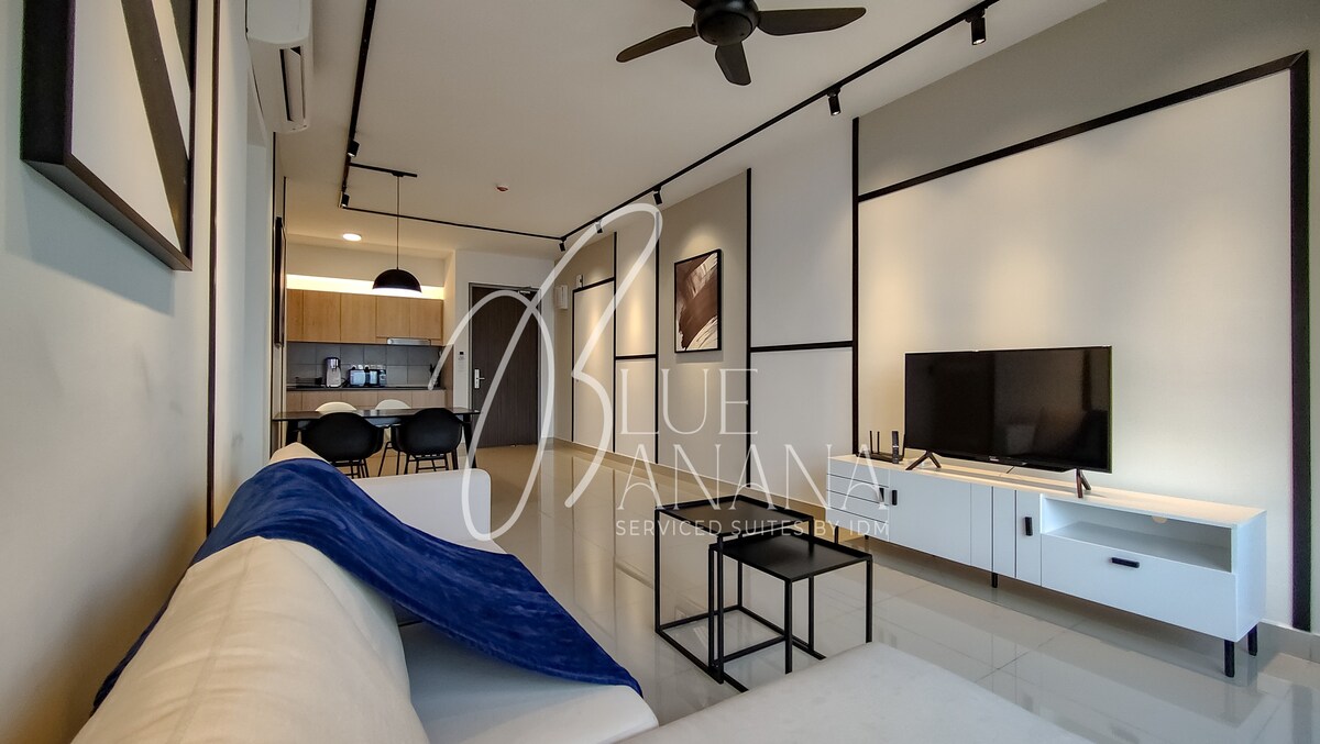 M Vertica Premier 4 Bedrooms, Cheras by BlueBanana