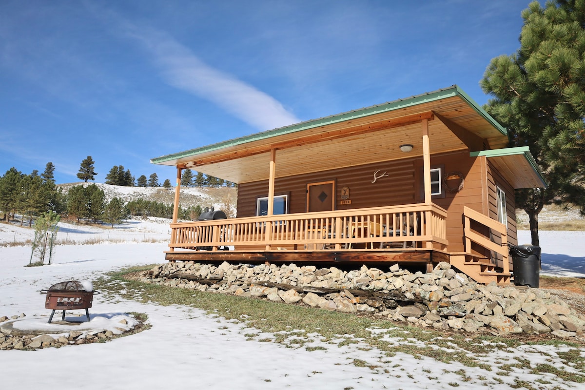 Deer Cabin - Mountain Views - Pet Friendly