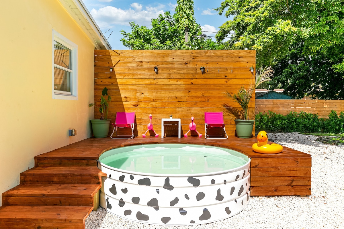 Cowboy Pool 3 Bed Oasis