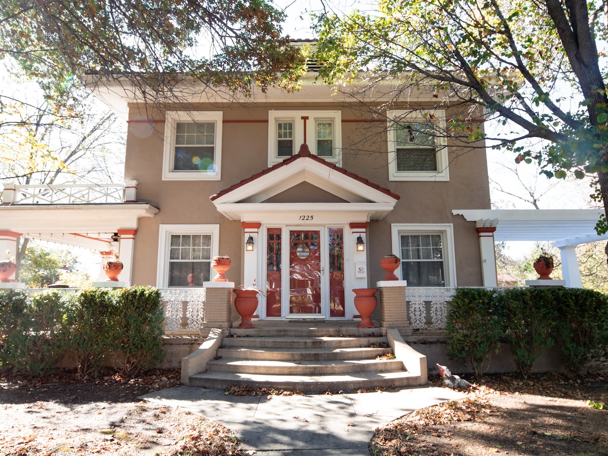 19th Century Italian-Style Home