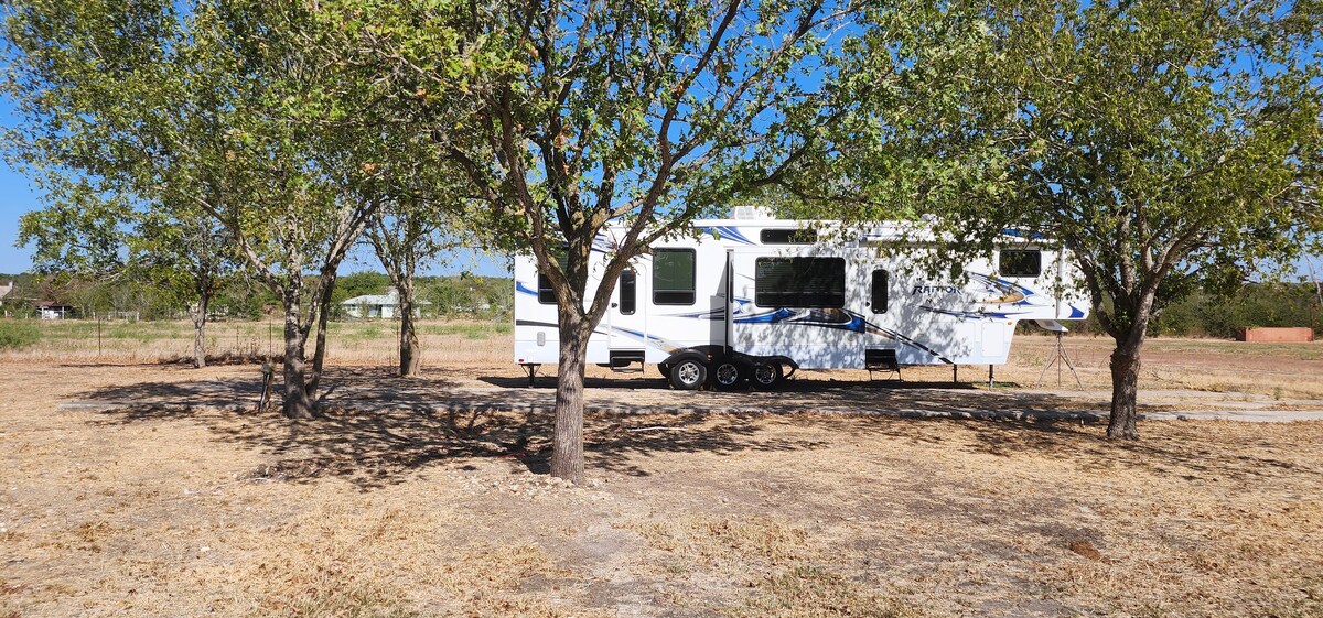 RV Spot2 w/ hookups by Austin COTA, Tesla, Airport