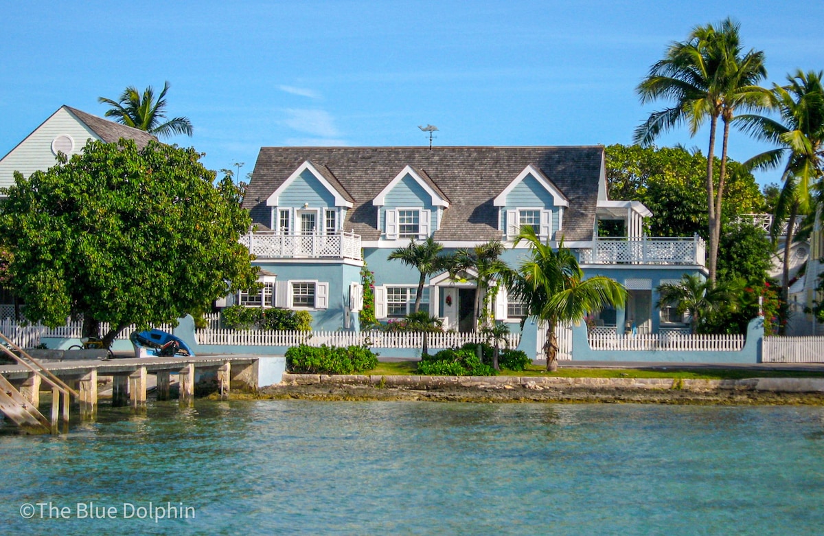 5-Bedroom Waterfront Home, 4 Sunset Porches + Dock