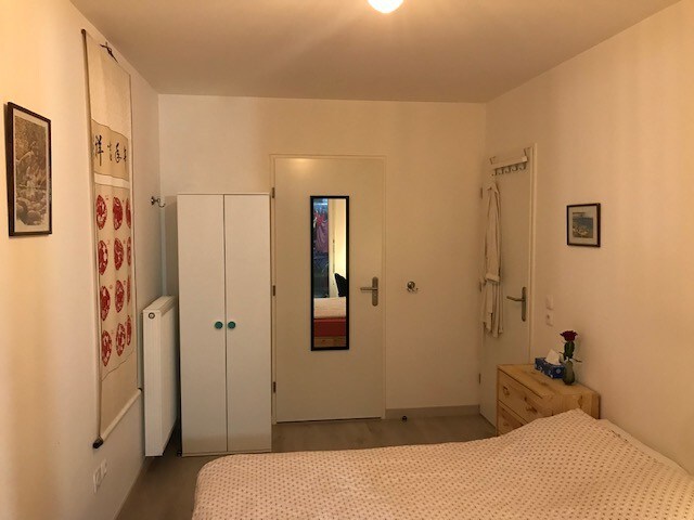 Chambre  avec salle de bain/WC et jardin/terrasse