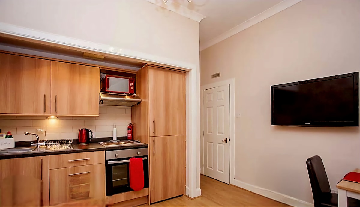 Glasgow Green - Cosy City Centre Apartment