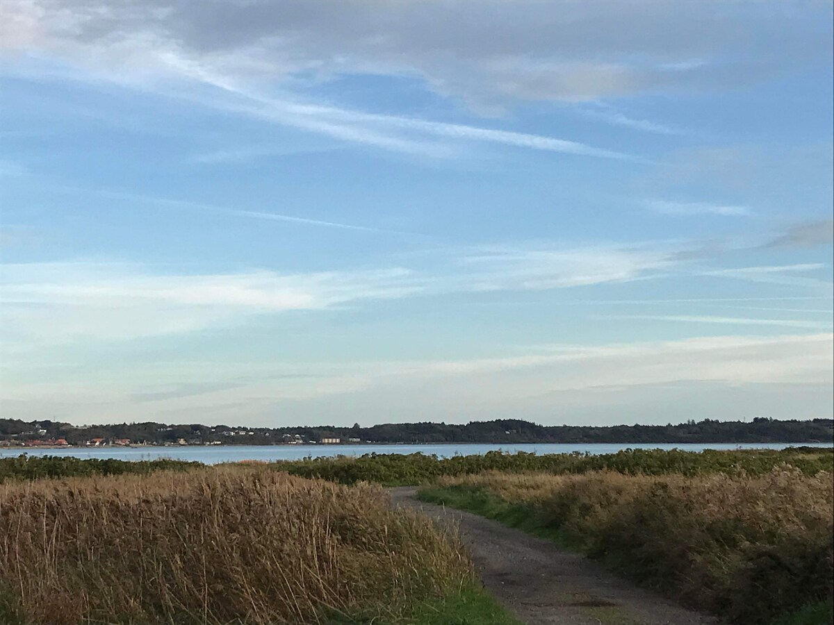 Hus i Nykøbing Mors med udsigt