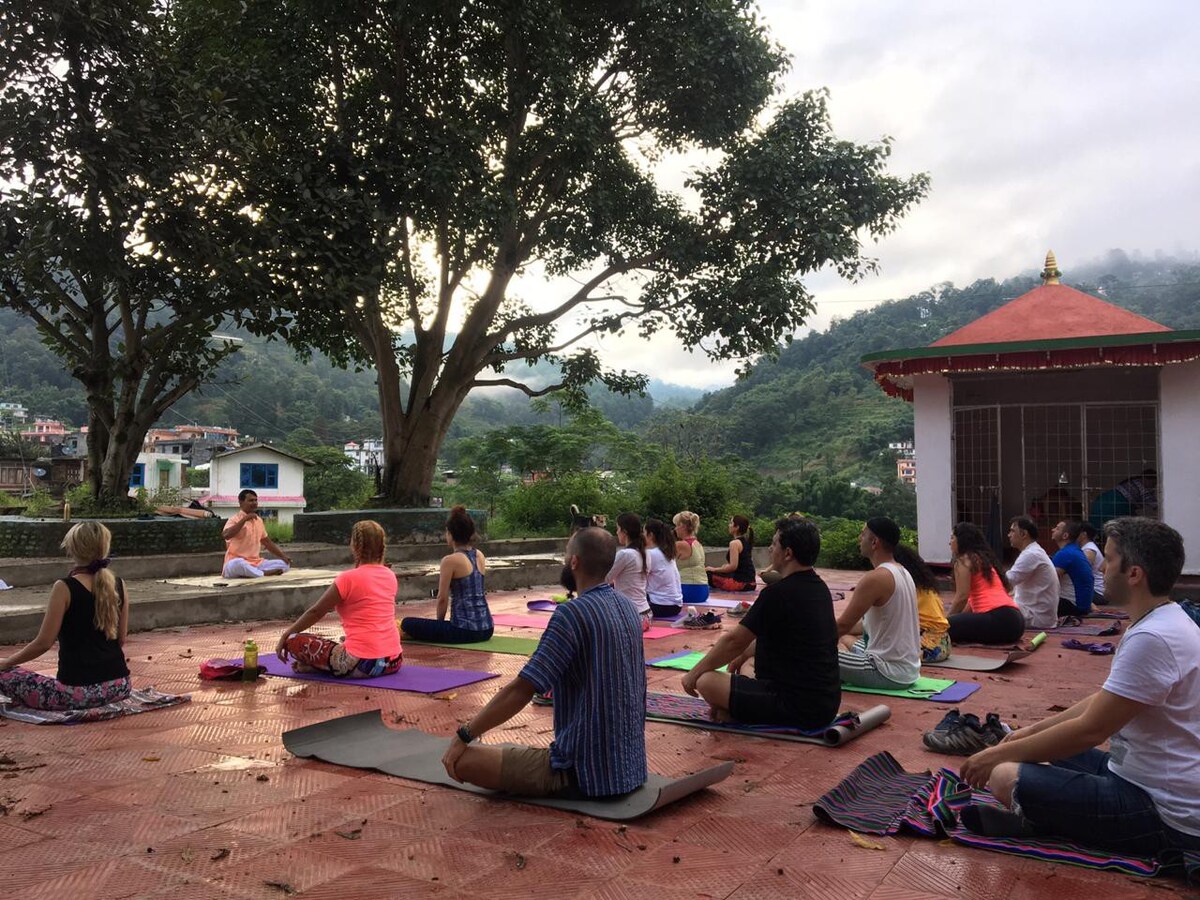 Yoga Nepal: All-Inclusive Yoga/Hiking Retreat