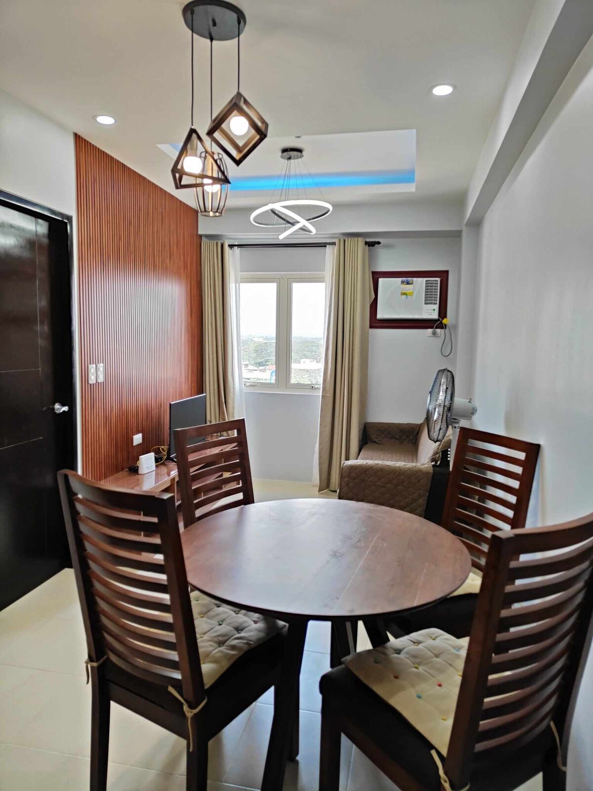Condo in The Upper East Bacolod