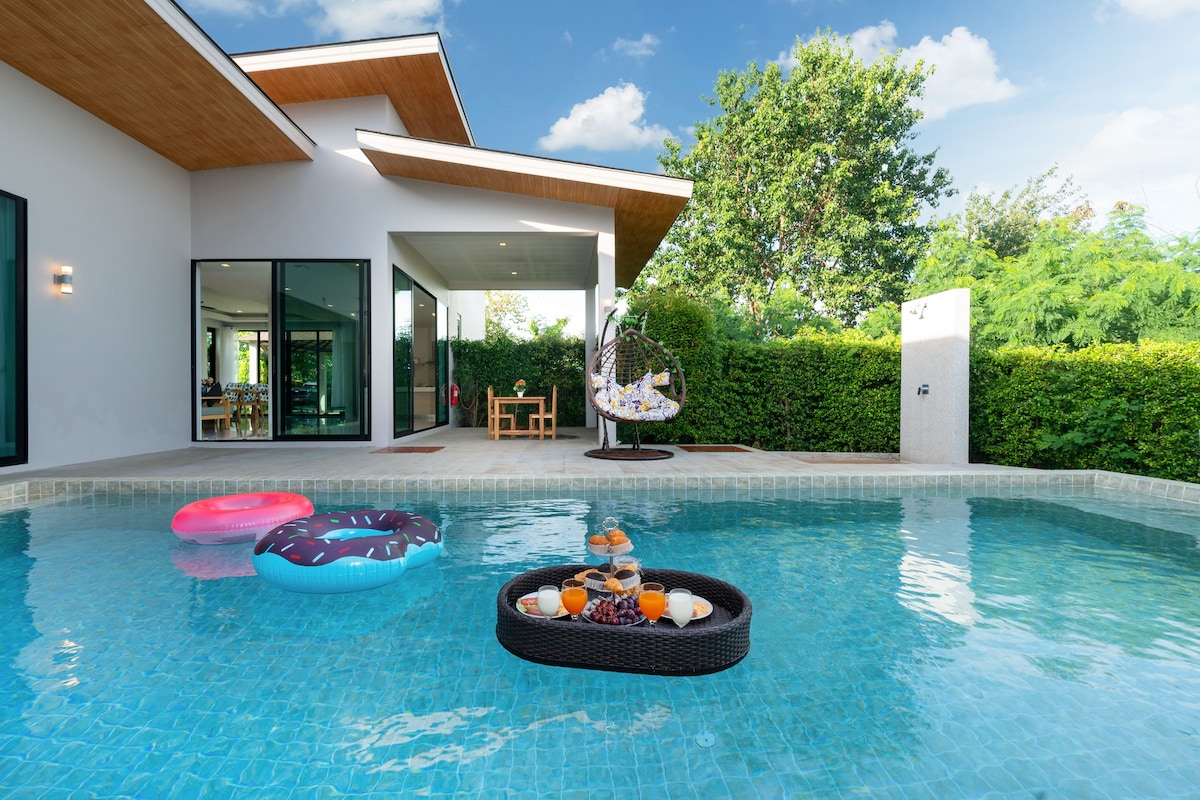 Andaman luxury 3 bedroom pool villa,A113