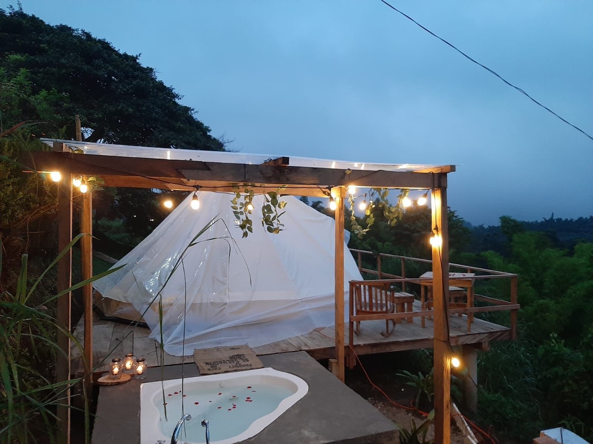 Glamping posición 3, jacuzzi