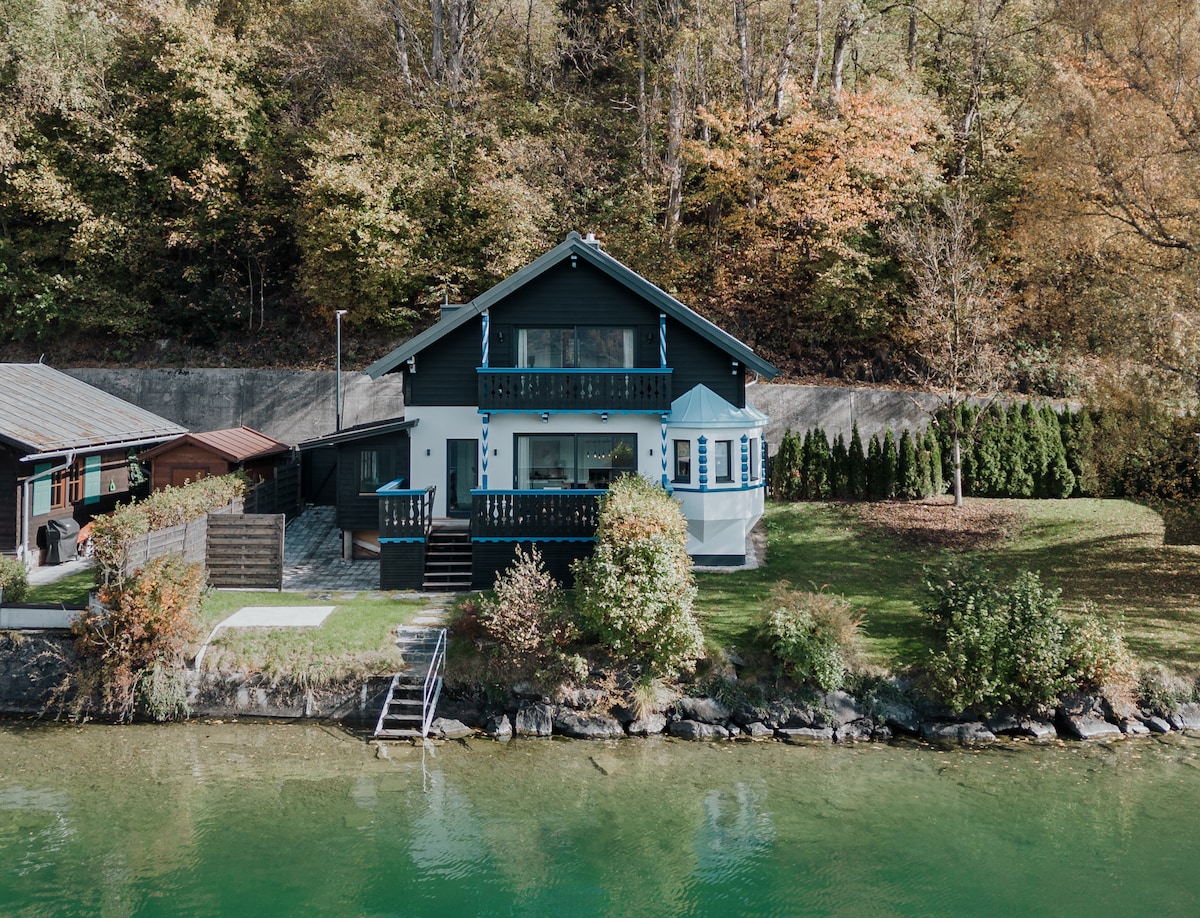 Seehaus Zeppelin - Dein Hideaway direkt am See