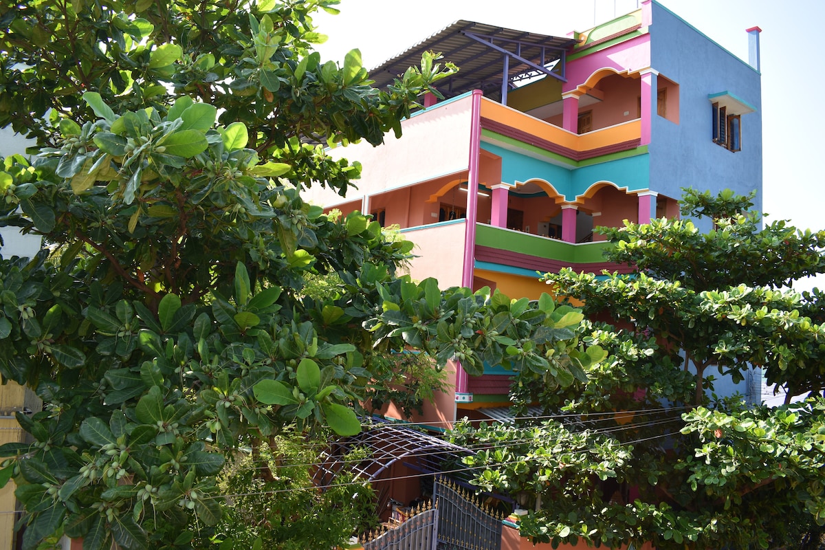 Rainbow Guest House - Shakthi