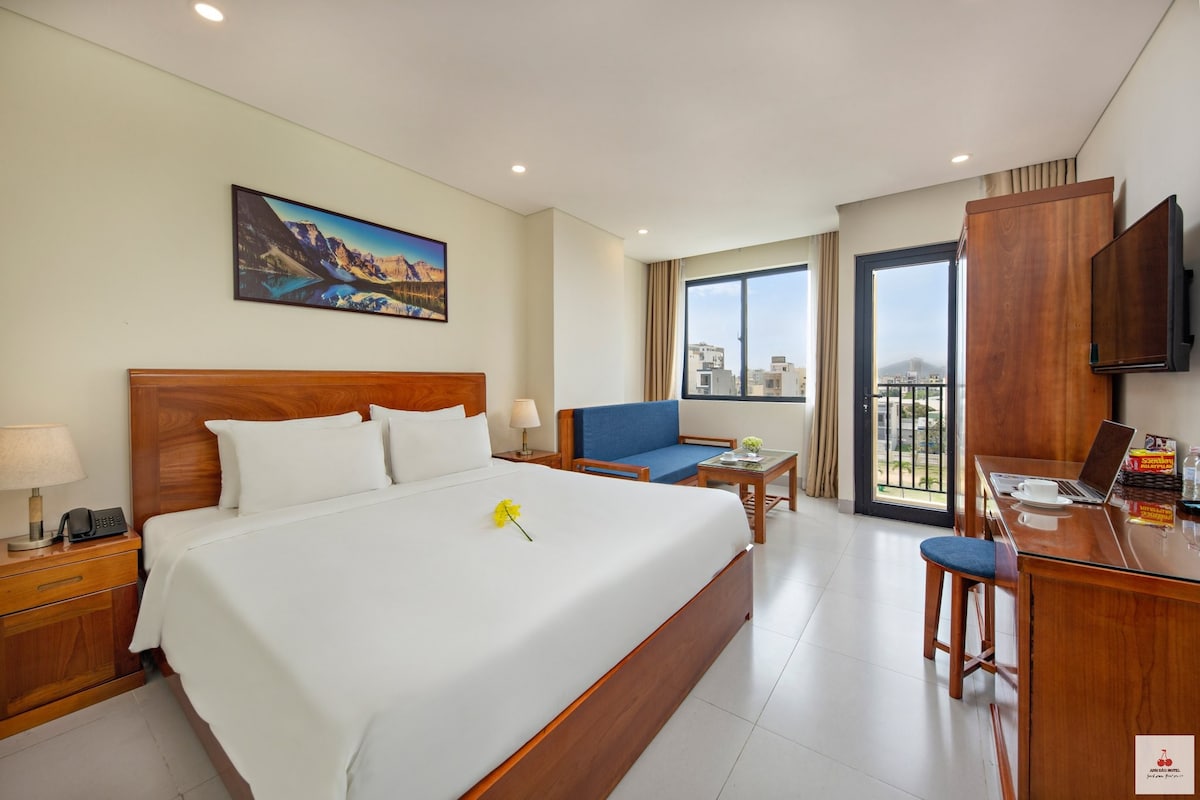 Double Have Balcony With City View - Anh Dao Hotel