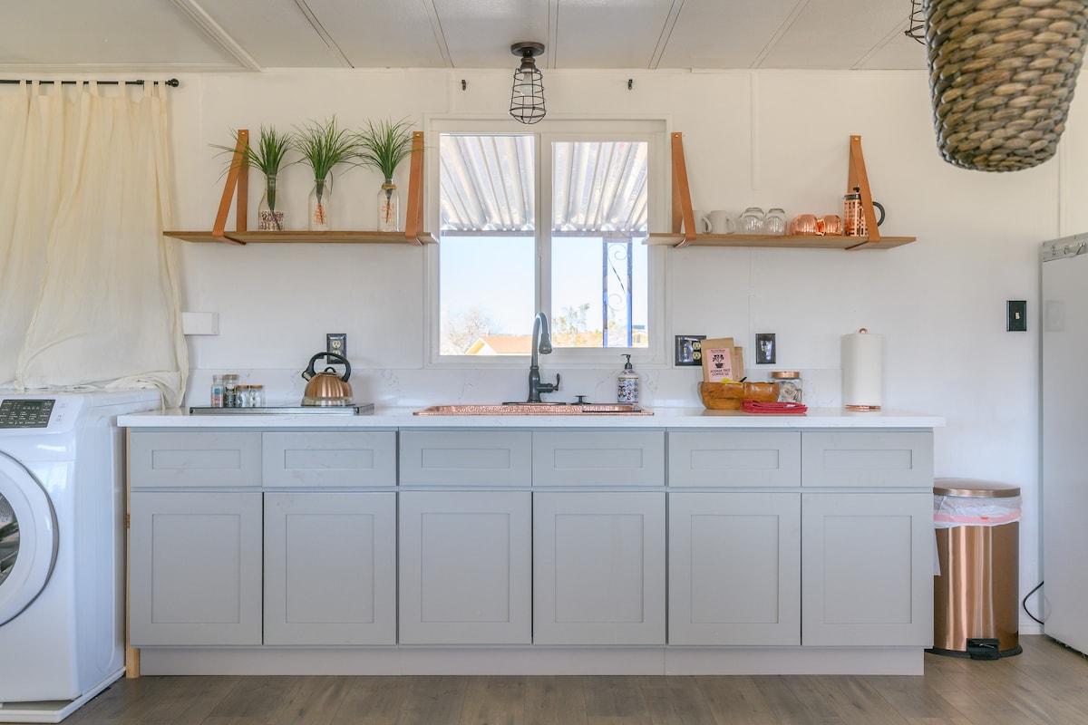 Dusty Rabbit Bungalow, Joshua Tree