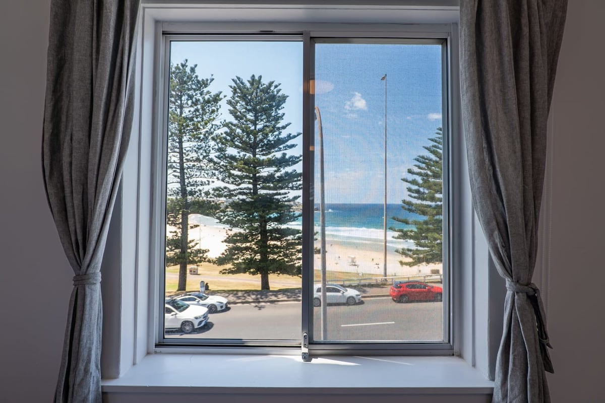 Bondi Beachfront Bliss