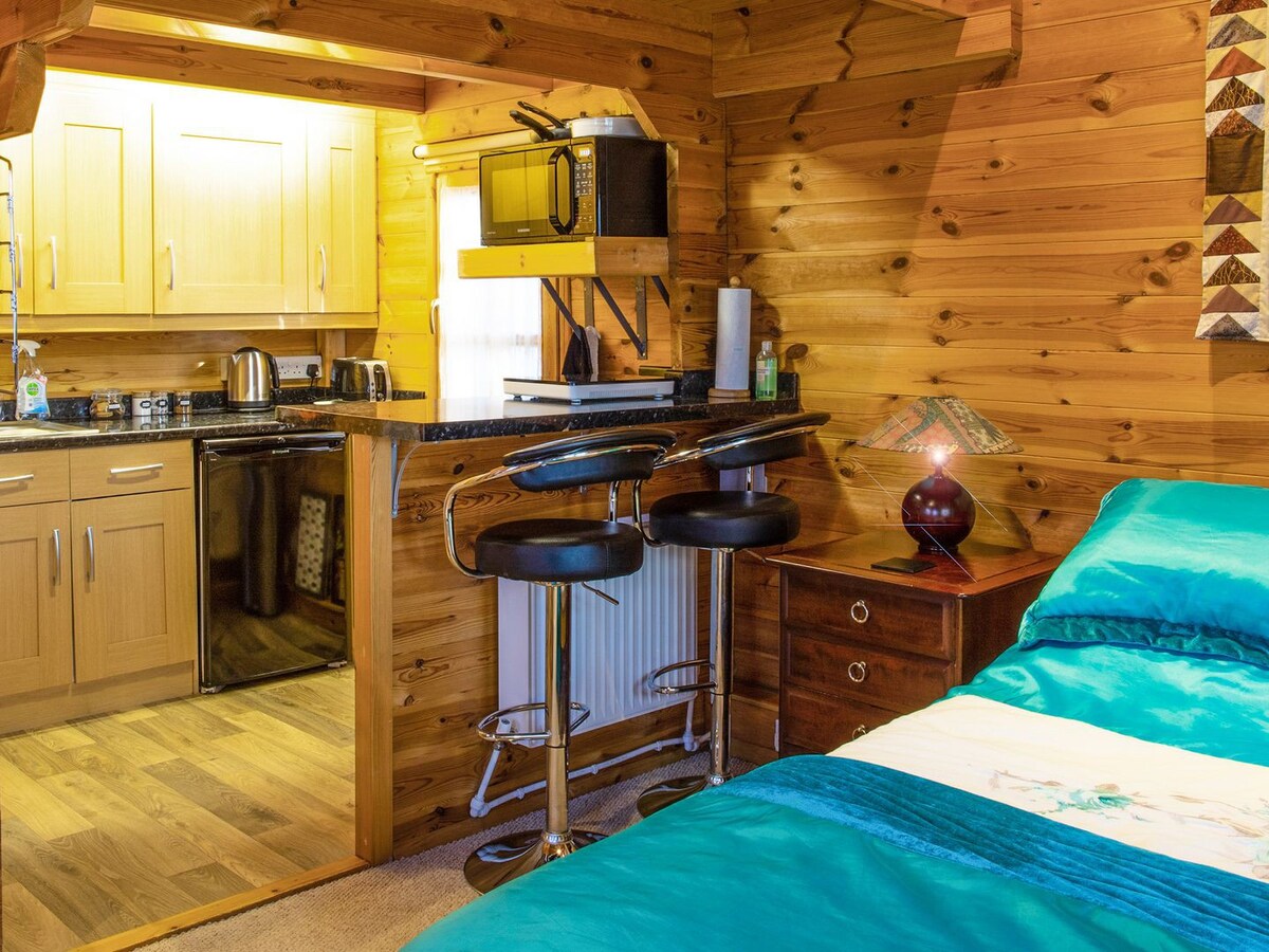 Cabin Hideaways, Glengoyne - UK38363