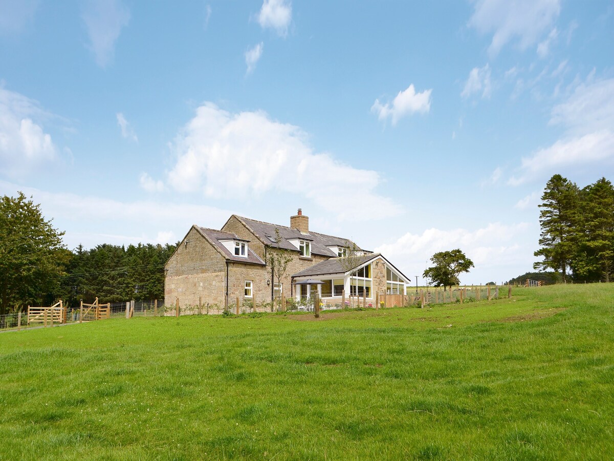 Hazelnut Cottage