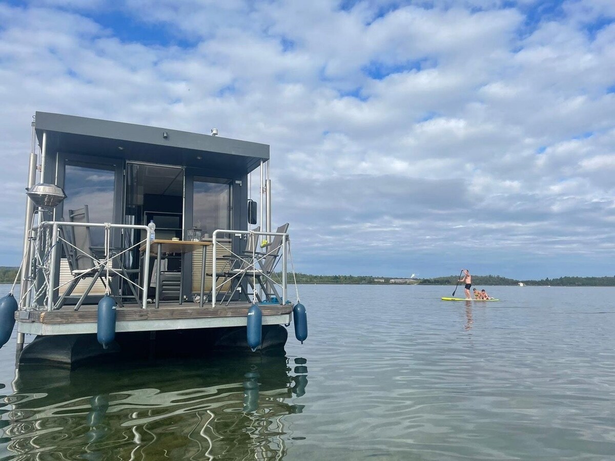 Hausboot für 4 Gäste mit 20m² in Marina Braunsbedra (242900)