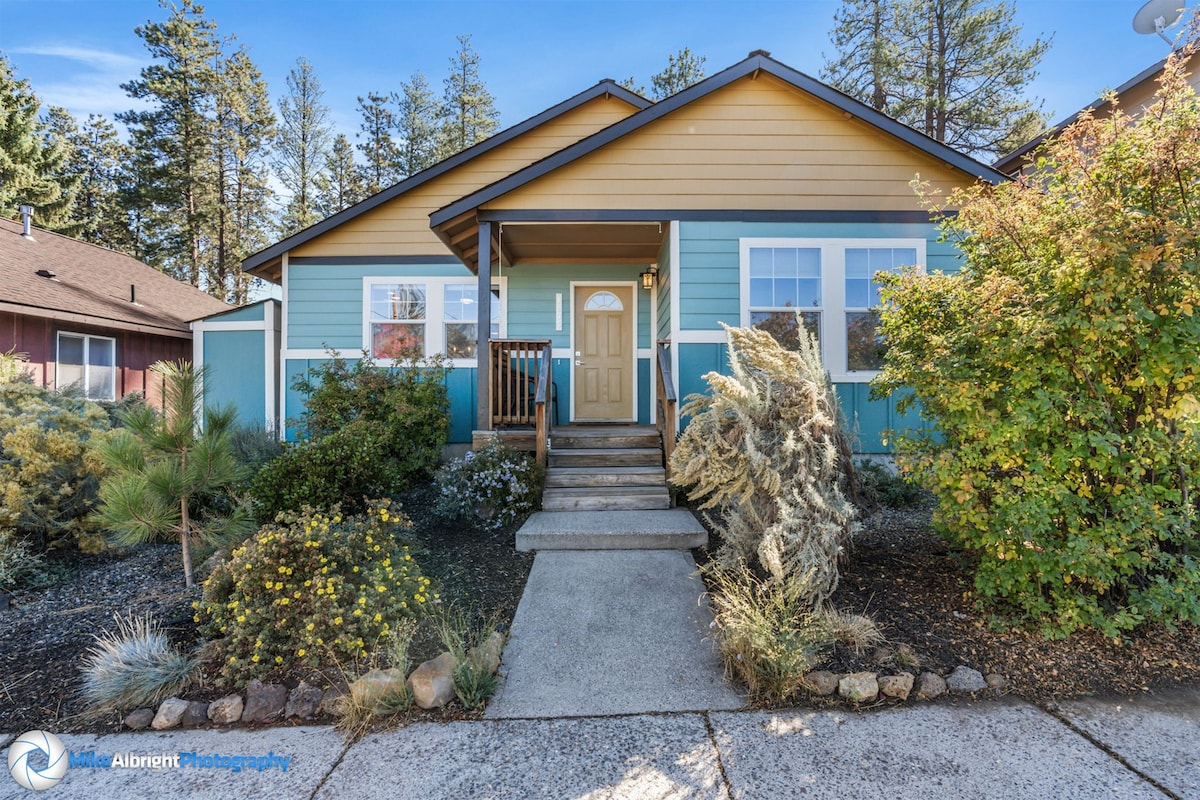 Bluebird Day - Raven Sky Bungalow