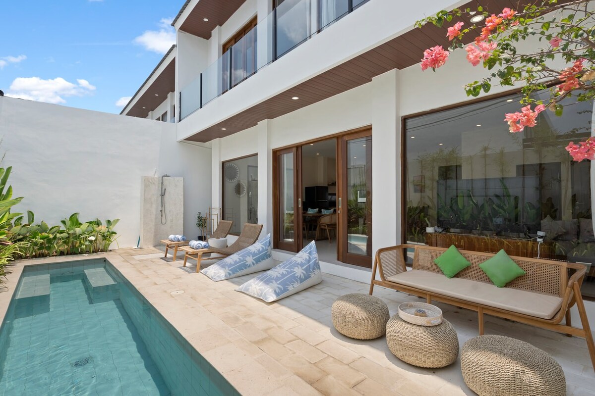 NEW! 2BR Bright and Airy Villa in Canggu