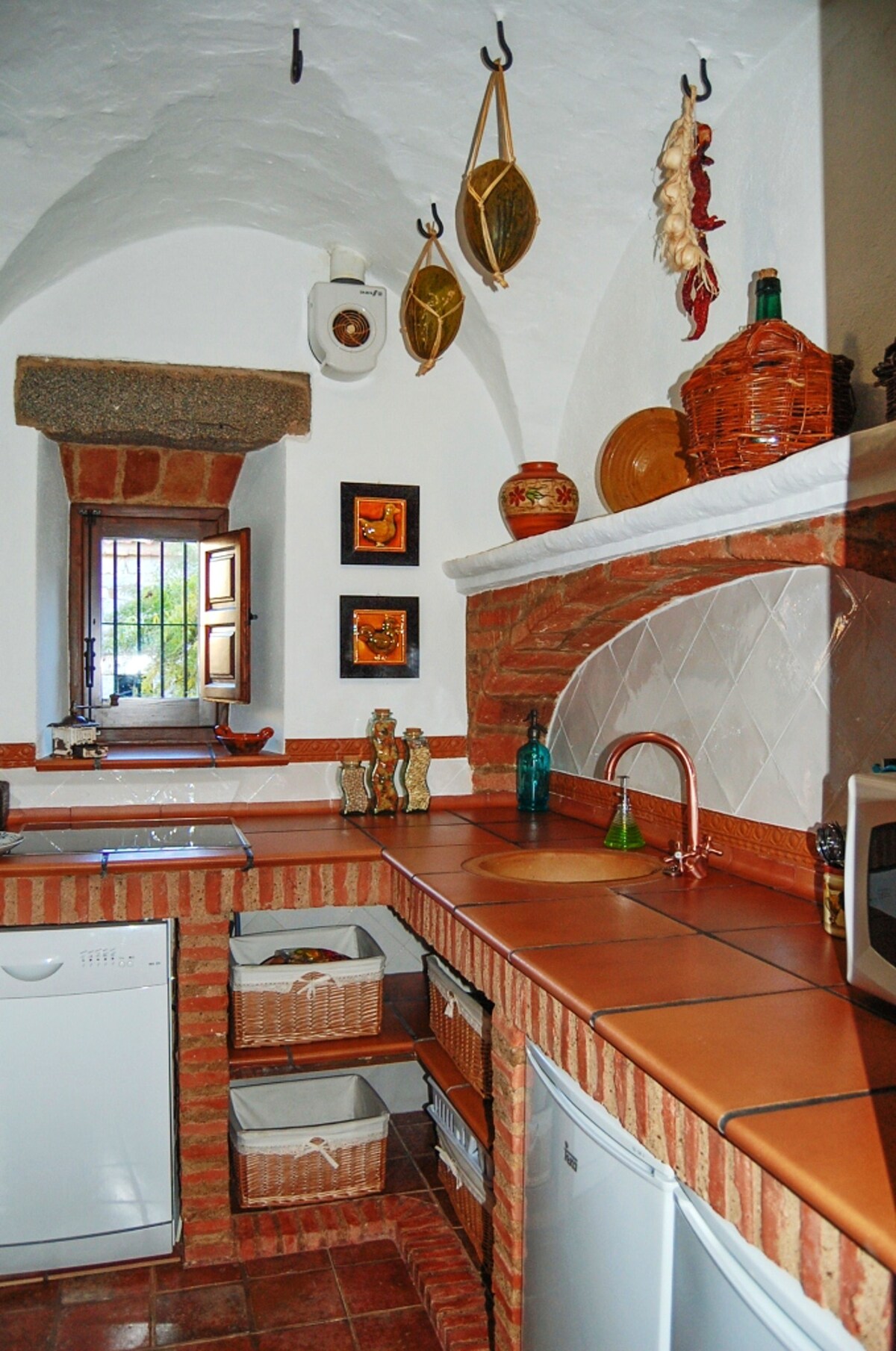 Spacious house for 8 ppl. with garden at Añora