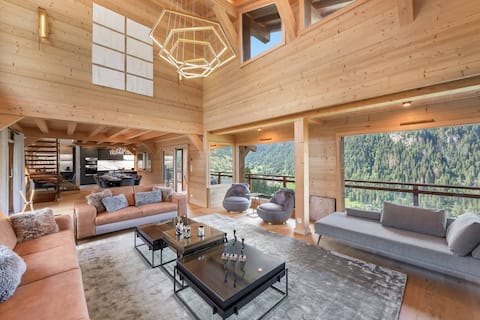 New, prestigious chalet for 15 people