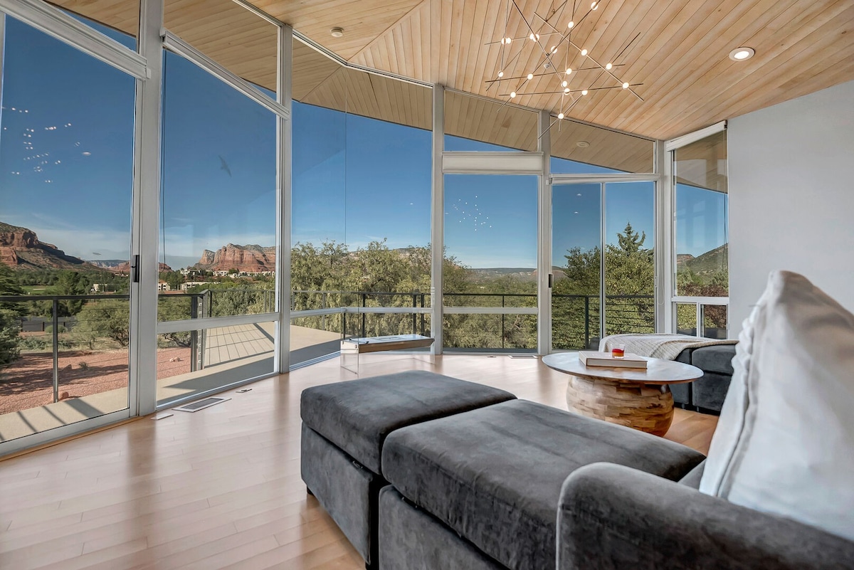 Sedona Skywalk- Panoramic Red Rock Views!