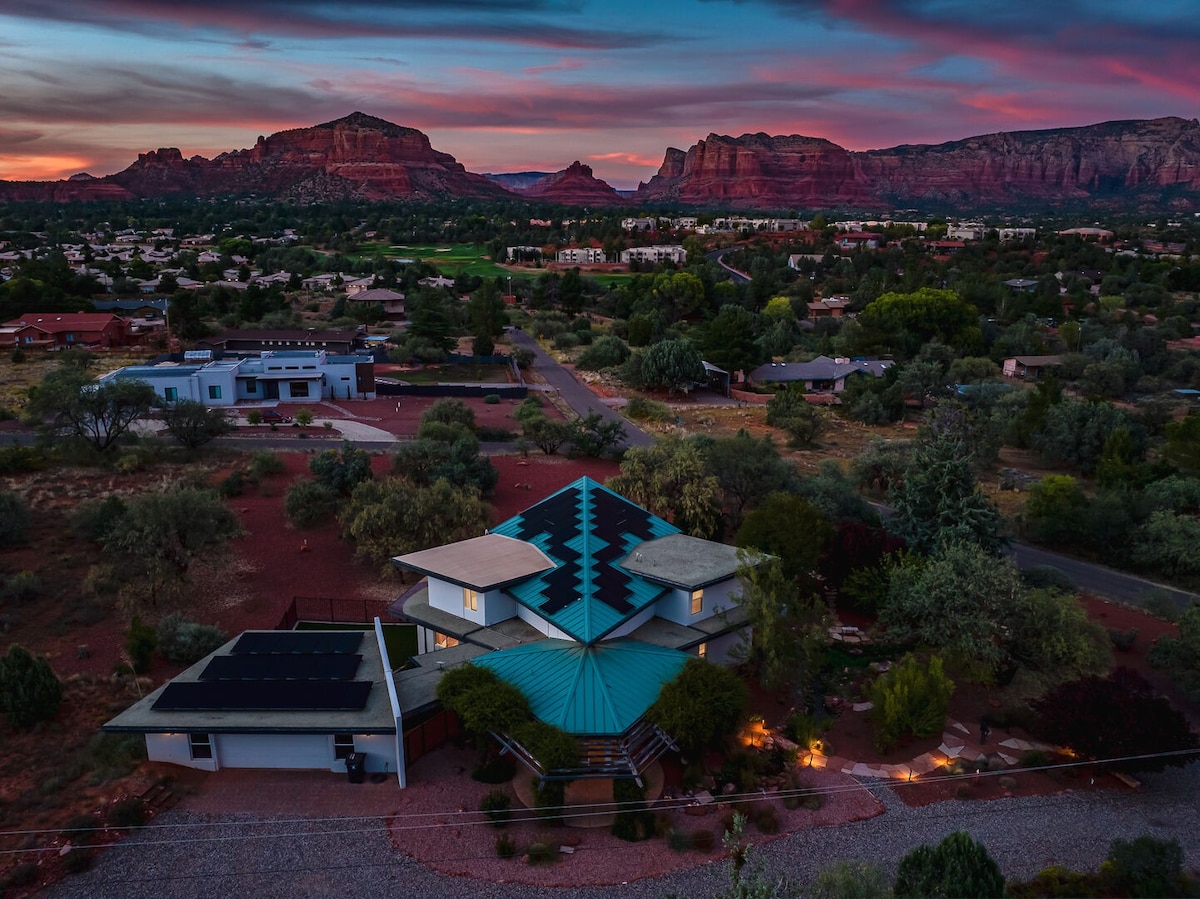 Sedona Skywalk- Panoramic Red Rock Views!