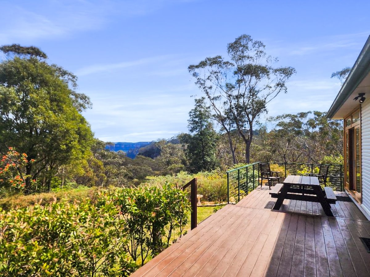 Banksia Tops