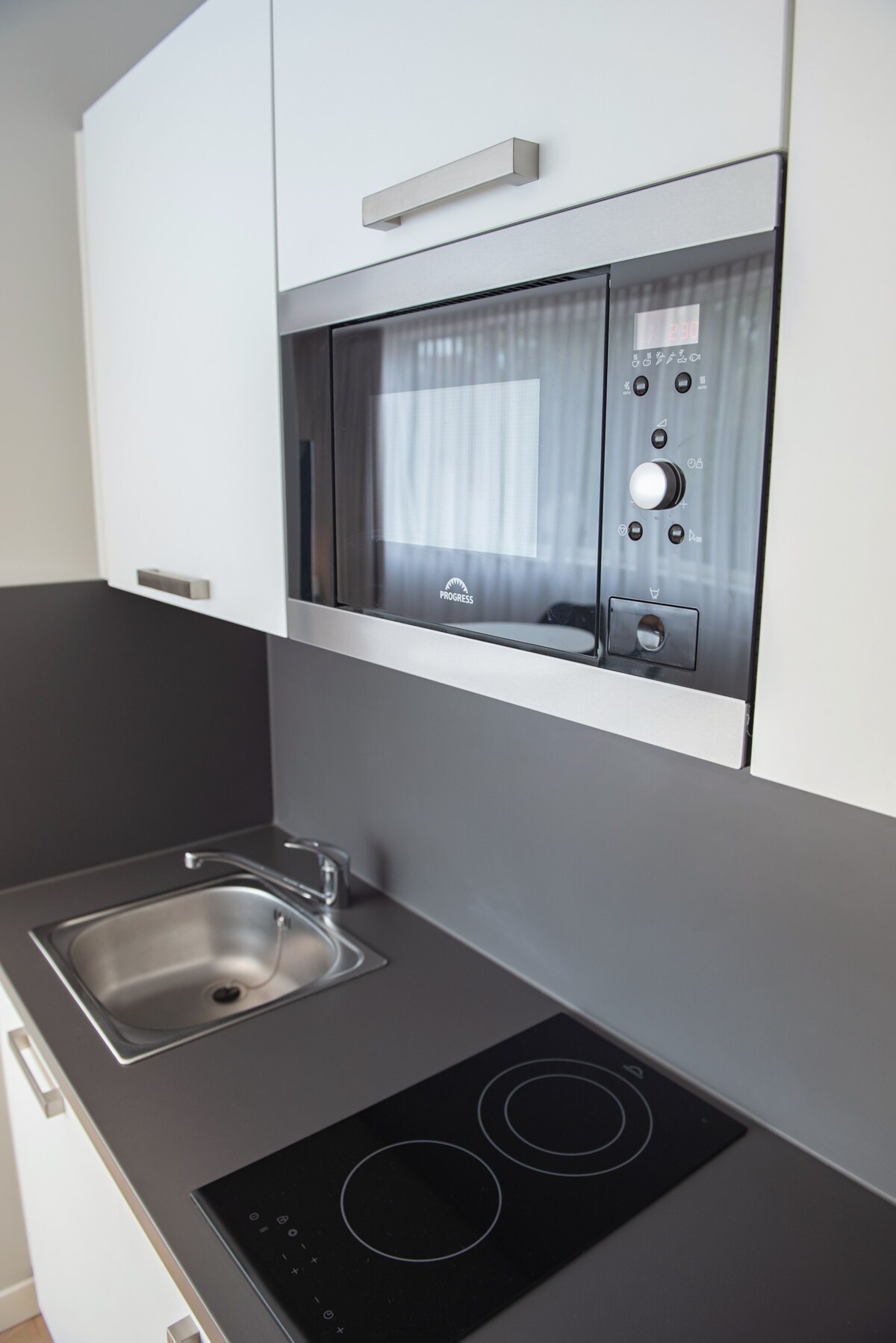 Suite-Superior-Ensuite Bad-Suite with Kitchen max