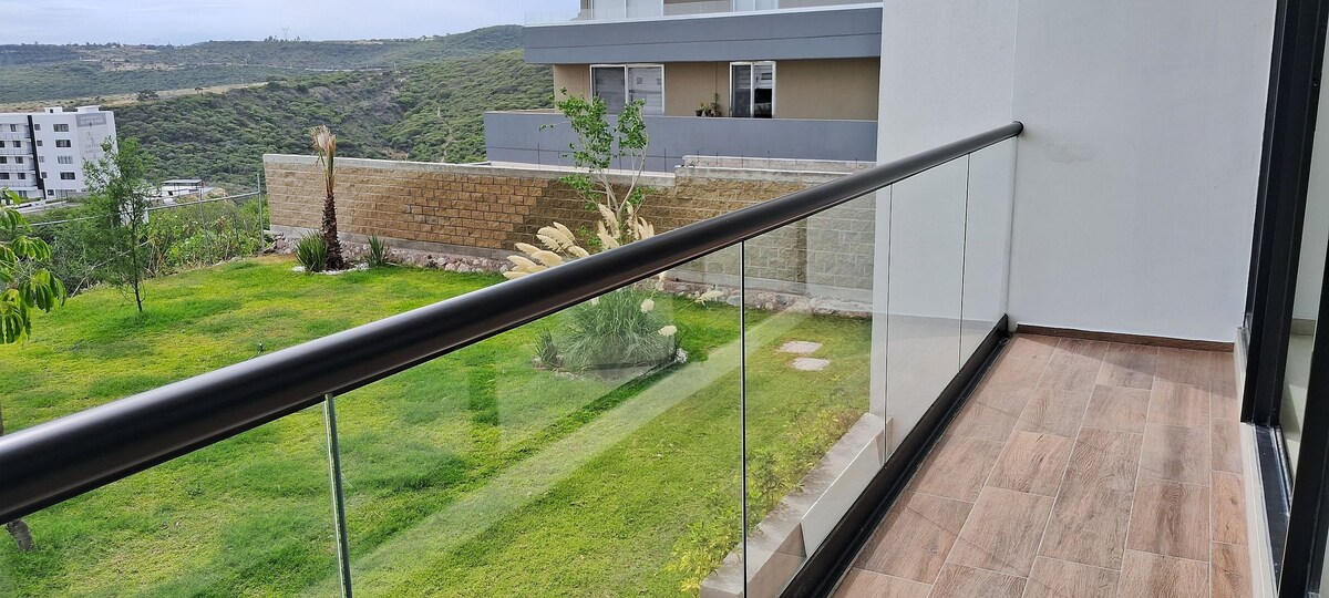 Modern and New Apartment in Cañadas del Lago