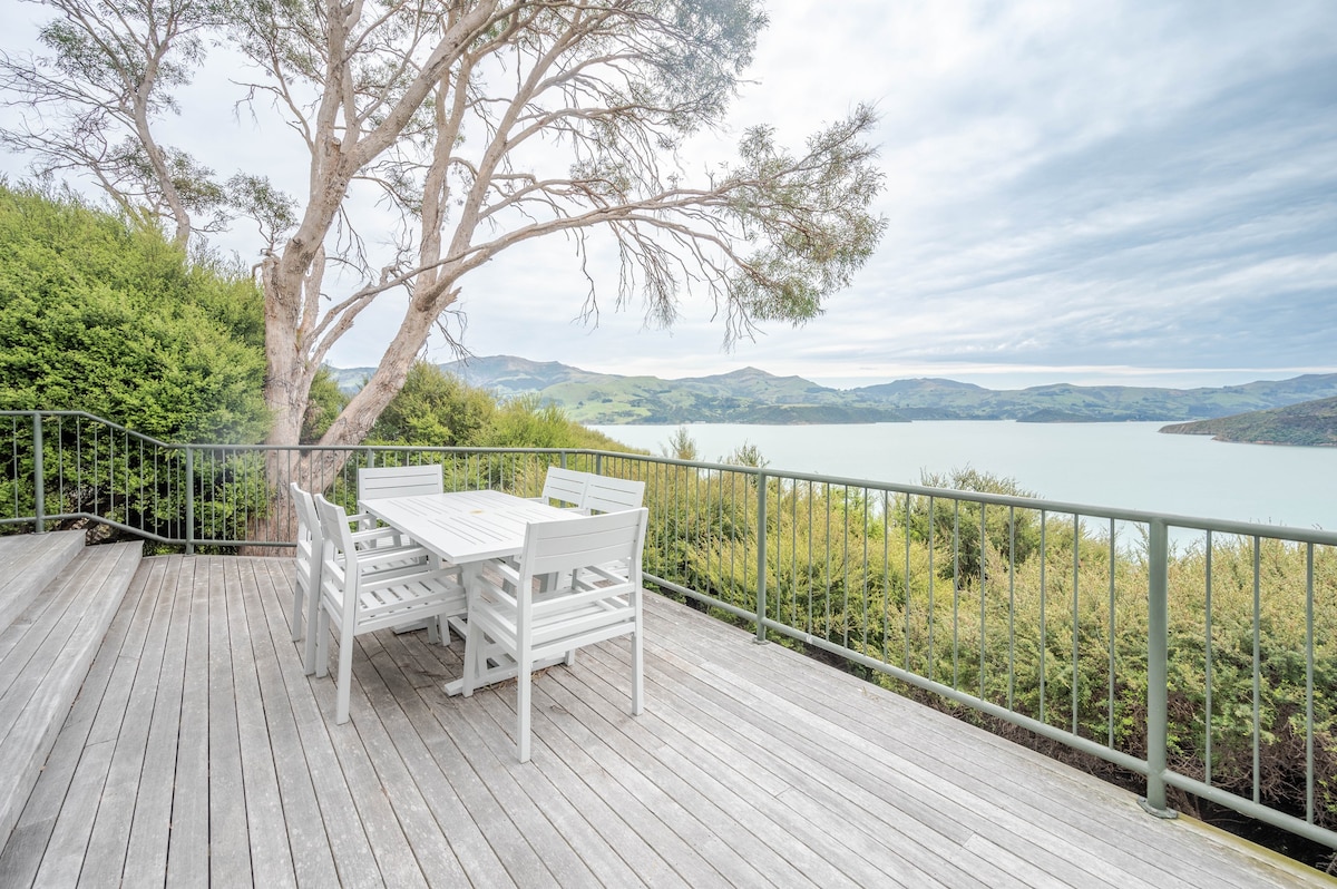 Harbour Haven - Akaroa Holiday Home