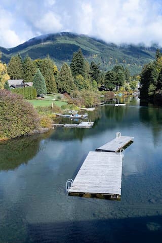 考伊琴湖(Lake Cowichan)的民宿