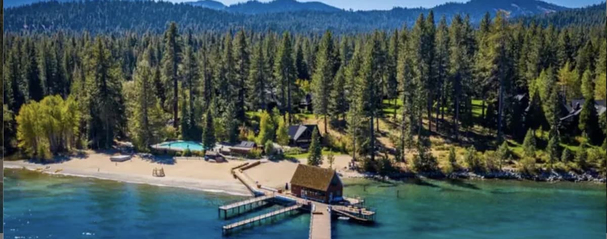 Cozy Pet-Friendly Cabin Hot-Tub Fenced-In Yard