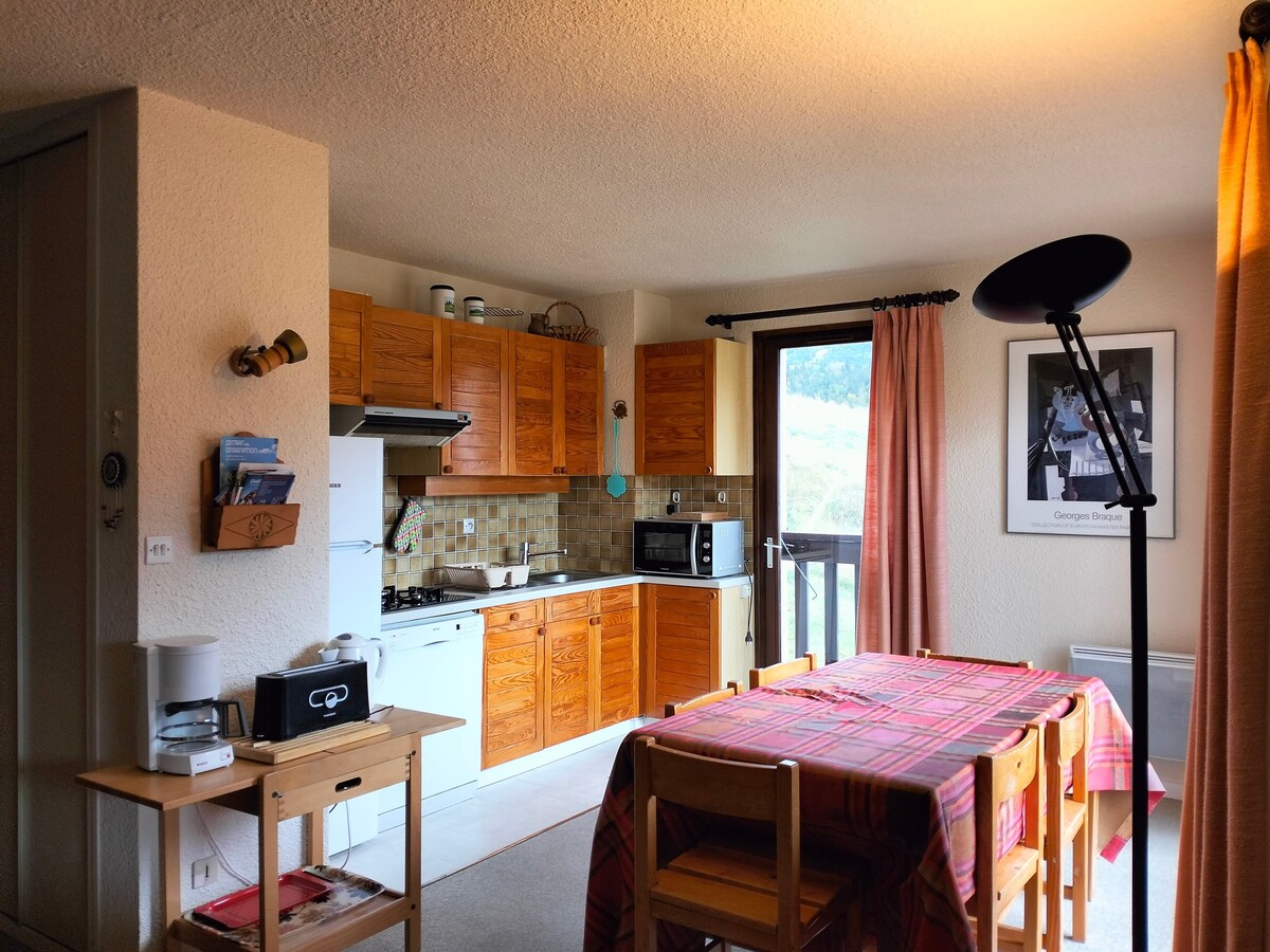 Apartment Corrençon-en-Vercors, 2 bedrooms, 8 pers