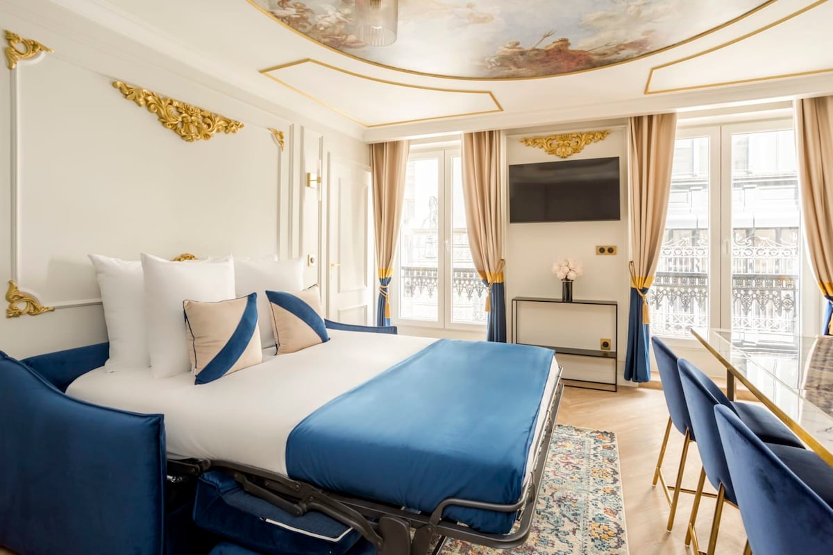 Luxury 2 Bedroom & 2 Bathroom Apartment - Louvre