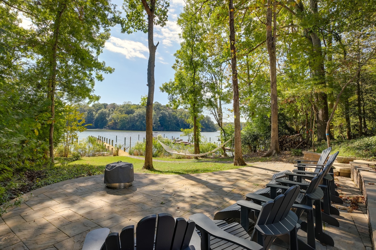 Waterfront Lusby Escape w/ Fire Pit & Kayaks!