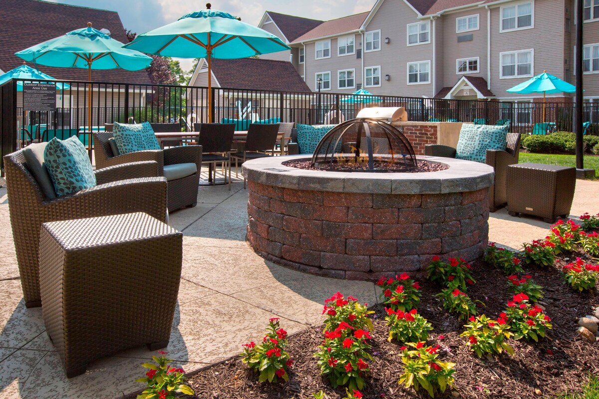 Pet-Friendly Hotel Near Lehigh Valley Attractions!