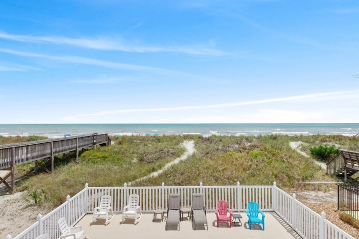 Absolute Bliss- Heated Pool & Hot Tub - Oceanfront