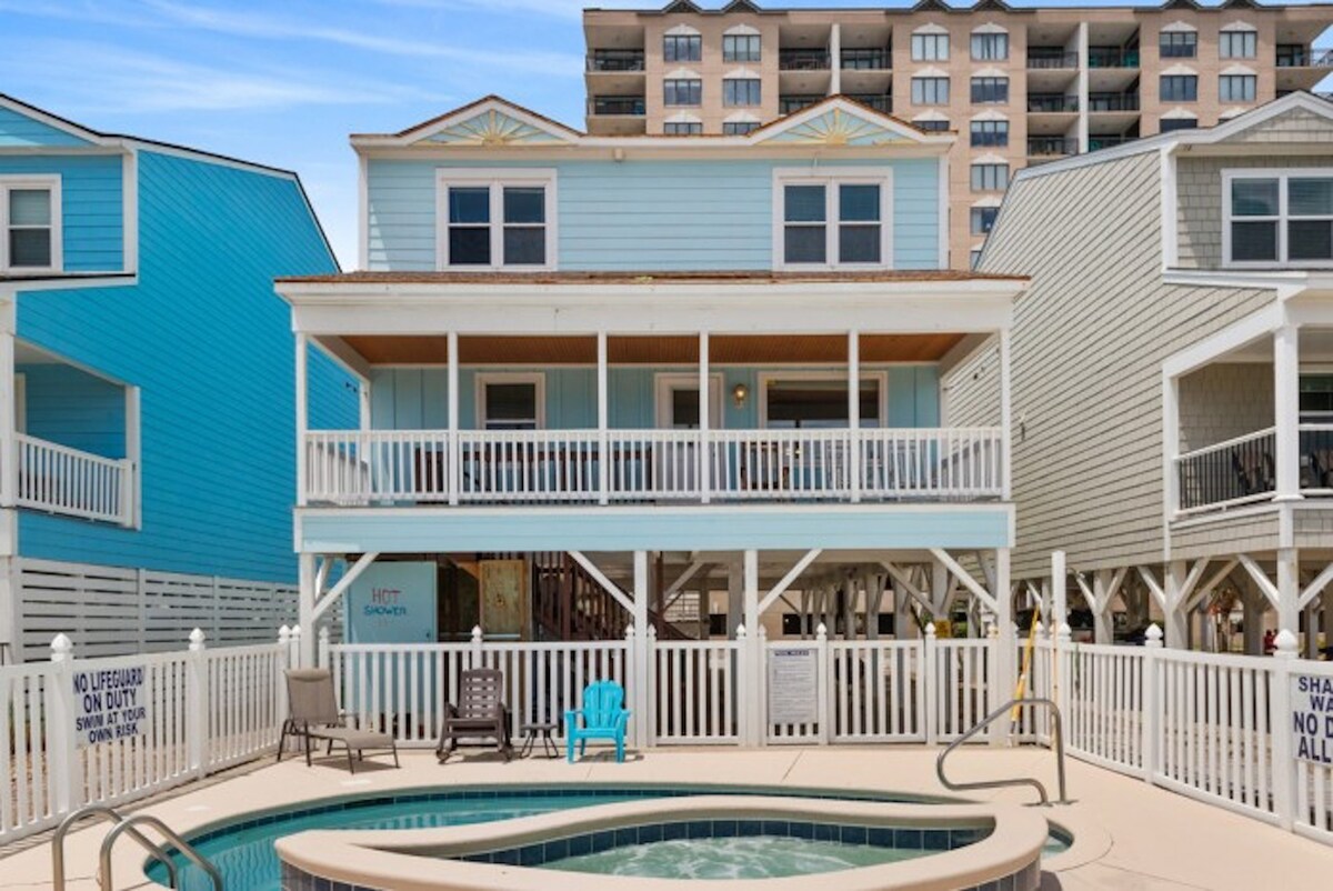 Absolute Bliss- Heated Pool & Hot Tub - Oceanfront